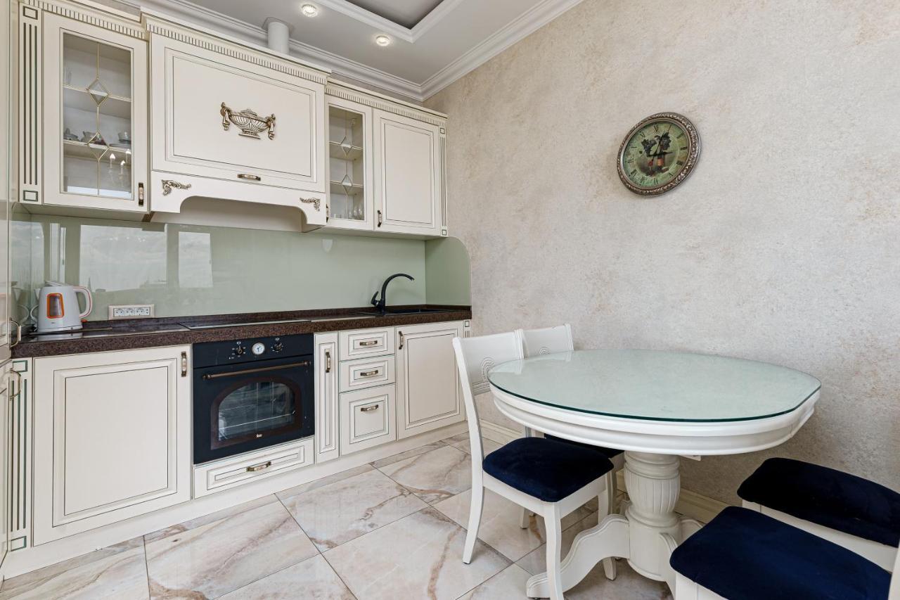 Greek Street Deluxe Apartment Odessa Luaran gambar