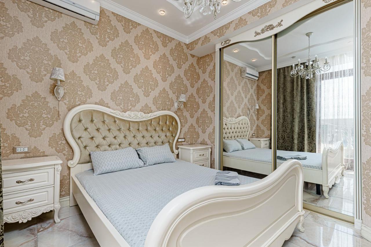 Greek Street Deluxe Apartment Odessa Luaran gambar