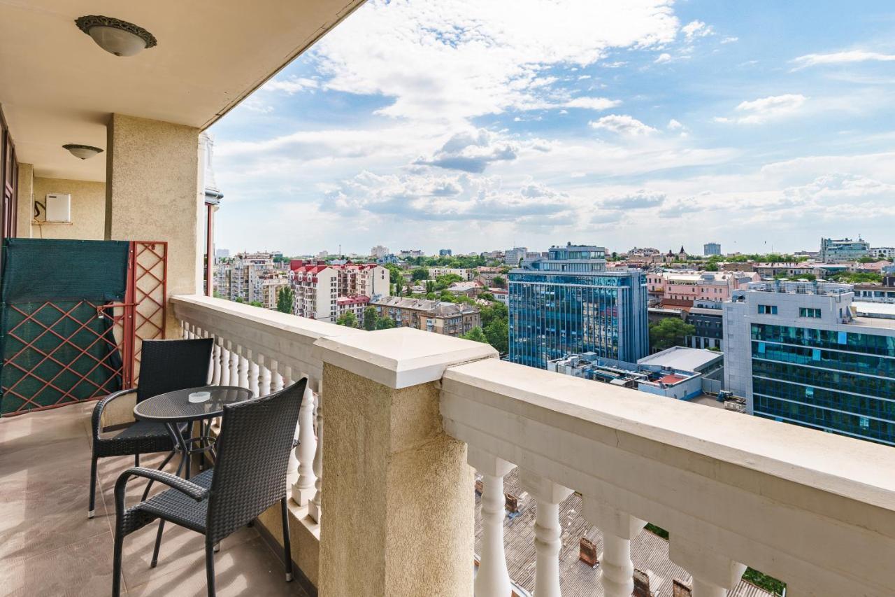 Greek Street Deluxe Apartment Odessa Luaran gambar
